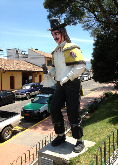 D Statues Alangasi - Photo G-Paz-y-Mino-C 2014