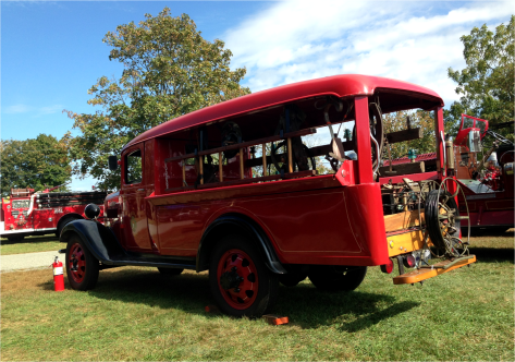 F - Fire Trucks Classics - Portsmouth - Photo G-Paz-y-Mino-C 2015