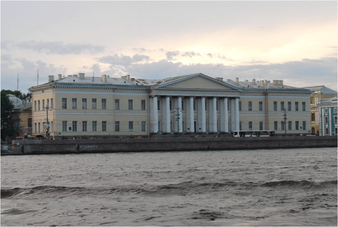 RUSSIAN ACADEMY OF SCIENCES St Petersburg - Photo G-Paz-y-Mino-C 2016