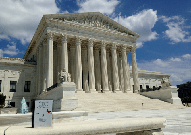 MTEC US Supreme Court - Photo G-Paz-y-Mino-C 2016